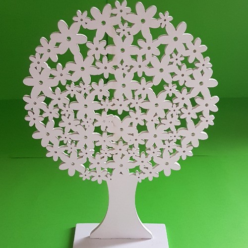 drzewko okrągłe białe.jpg