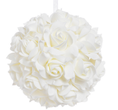 Kula z róż piankowych, róże piankowe kremowe, zawieszka dekoracyjna z róż.png